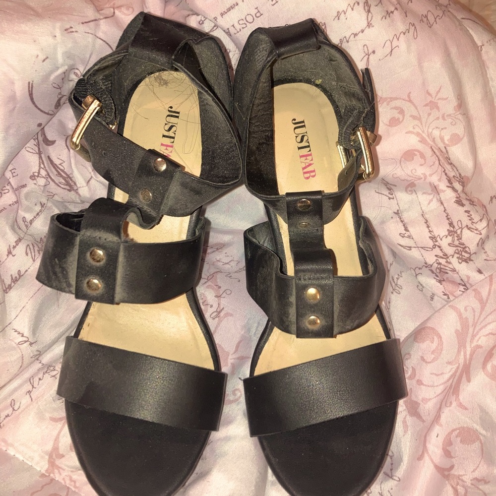 Never been worn. I like buying things and storing them away.